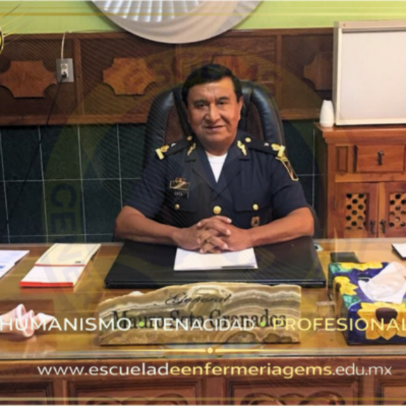 HUMANISMO-TENACIDAD-PROFESIONALISMO.